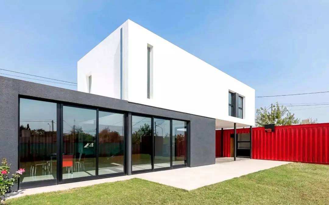 裝配式集裝箱的優(yōu)勢體現(xiàn)在哪些方面？